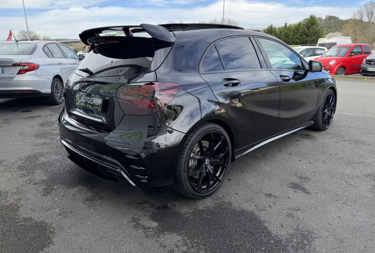 Mercedes Classe A A 45 AMG 4Matic / ENTRETIEN MERCEDES / TOIT OUVRANT / LIGNE PERF / CARPLAY