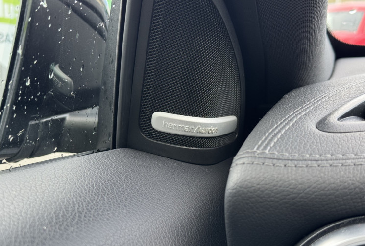 Mercedes Classe A A 45 AMG 4Matic / ENTRETIEN MERCEDES / TOIT OUVRANT / LIGNE PERF / CARPLAY