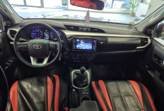 Toyota HILUX Legend 2.4 D-4D 150 Attelage + Protection de benne + rail aluminium