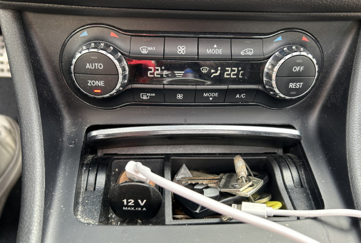 Mercedes GLA 220 D 170 Ch FASCINATION PACK AMG 7G-DCT * 1ER MAIN * TOIT OUVRANT * CAMERA 