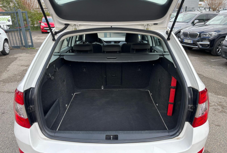 Skoda Octavia Combi 1.6 TDI / 110 CH /  Business Plus