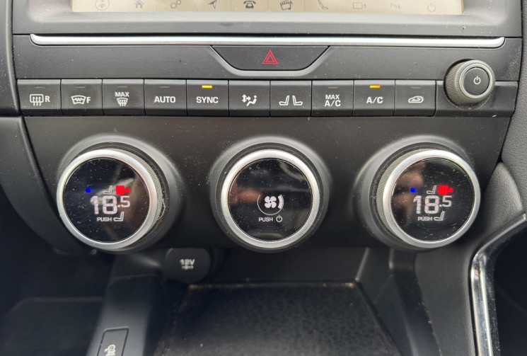 Jaguar E-Pace 2.0P 200ch R-Dynamic S AWD BVA9