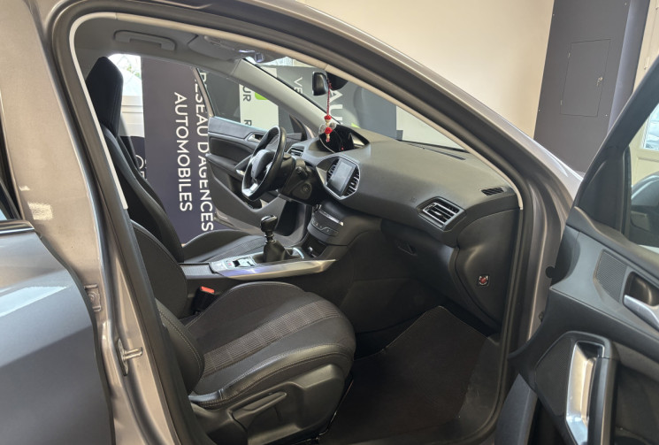 Peugeot 308 PHASE II 1.5 BLUEHDI 130 ALLURE / 1ERE MAIN