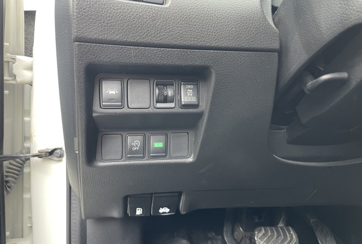 Nissan Qashqai 1.7 dCi 4WD X-Tronic 149 cv N-Connecta / Suivi complet