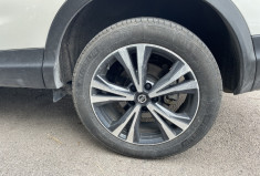 Nissan Qashqai 1.7 dCi 4WD X-Tronic 149 cv N-Connecta / Suivi complet