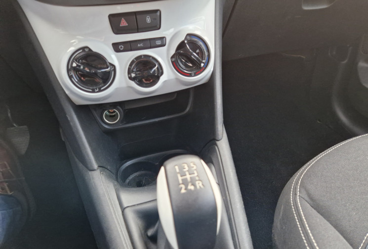 Peugeot 208  1.2 68ch Like 5p 