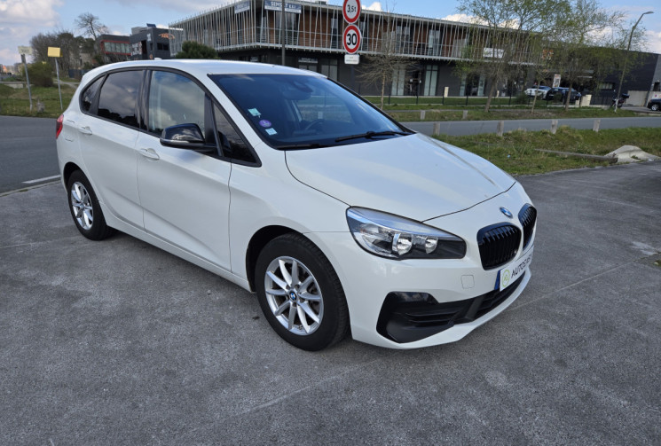 BMW SERIE 2 Active tourer 218iA 140ch Lounge* Radar * Bluetooth * Sport * Entretien Complet * TBE