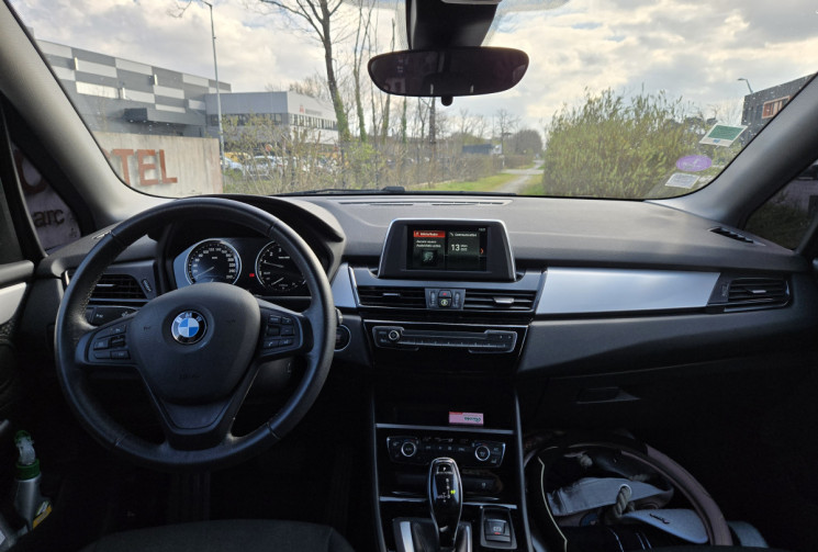 BMW SERIE 2 Active tourer 218iA 140ch Lounge* Radar * Bluetooth * Sport * Entretien Complet * TBE