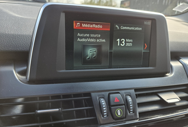 BMW SERIE 2 Active tourer 218iA 140ch Lounge* Radar * Bluetooth * Sport * Entretien Complet * TBE