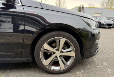 Peugeot 308 GT Line 1.2 130CH S&S EAT8 / CARPLAY/ SIEGES CHAUFFANTS ET MASSANTS