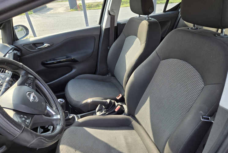 Opel Corsa 1.4 90ch Edition 5p * Carplay * moteur à chaine * Radar de recul * Entretien OK * *