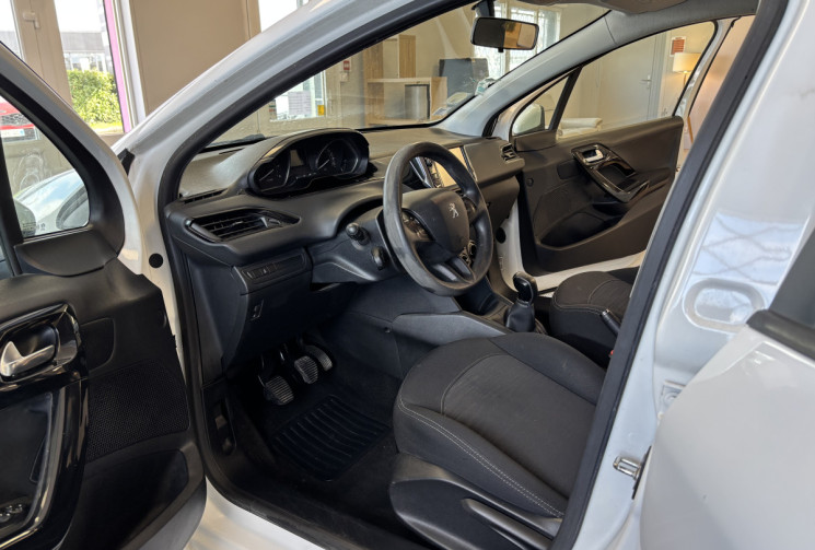 Peugeot 208 PHASE 2 AFFAIRE  1.6 BLUE HDI 75 ACTIVE