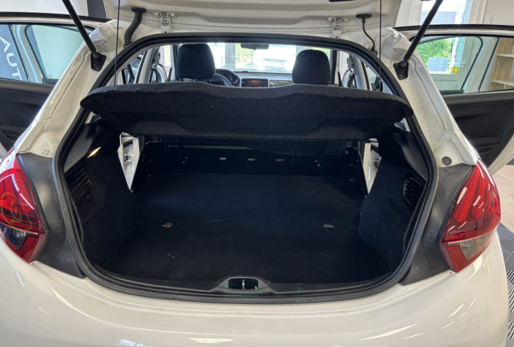 Peugeot 208 PHASE 2 AFFAIRE  1.6 BLUE HDI 75 ACTIVE