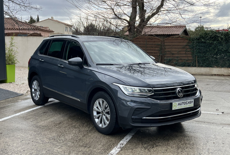 Volkswagen Tiguan 1.5 TSI 150 DSG7 Life / Volant et Sièges Chauffants / Caméra / Keyless / ACC