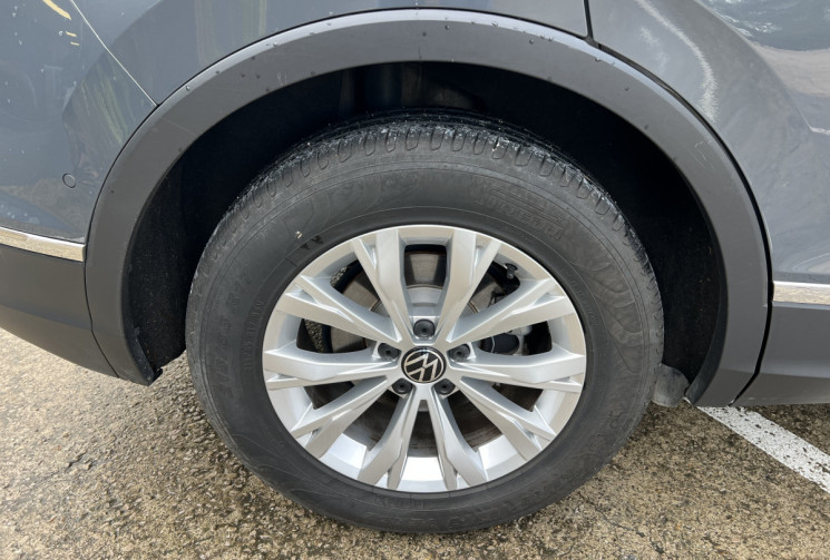 Volkswagen Tiguan 1.5 TSI 150 DSG7 Life / Volant et Sièges Chauffants / Caméra / Keyless / ACC