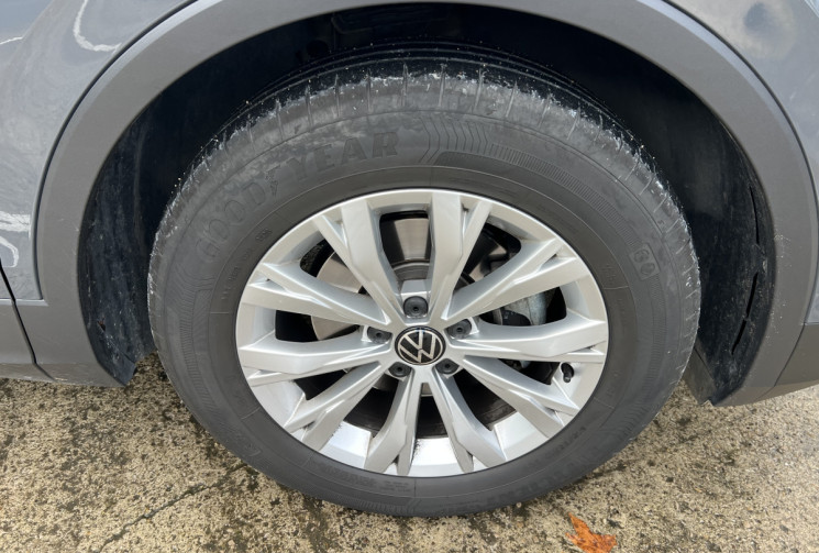 Volkswagen Tiguan 1.5 TSI 150 DSG7 Life / Volant et Sièges Chauffants / Caméra / Keyless / ACC