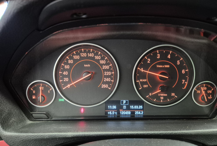 BMW Série 3 TOURING 320i 184 Sport