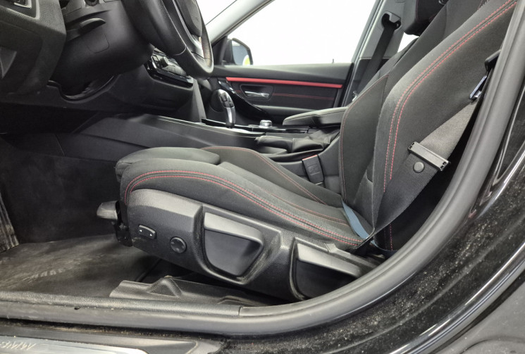 BMW Série 3 TOURING 320i 184 Sport