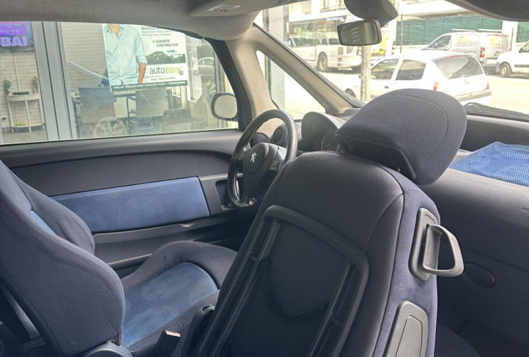 Peugeot 1007 1.4 16V 90 