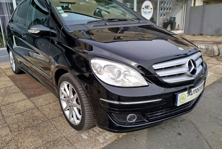 Mercedes CLASSE B 200 CDI - 1 ere MAIN - SUIVI FULL MERCEDES 