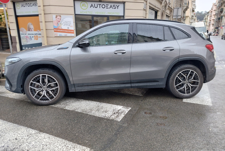 Mercedes EQA 250 AMG LINE 190 CH TOIT OUVRANT PANO 21500