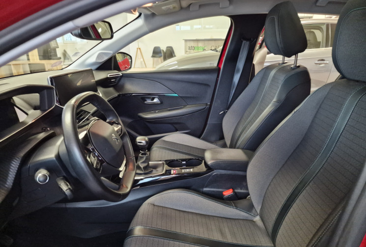 Peugeot 208 II 1.2 PURETECH 12V S&S 100 ALLURE / TOIT PANORAMIQUE / SUIVI COMPLET PEUGEOT 