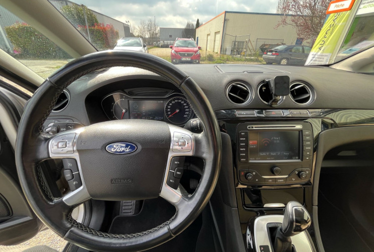 Ford S-MAX 2.2 TDCi 200ch FAP Sport Platinium BVA 5 places