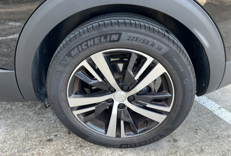 Peugeot 3008 1.5 BlueHDI 130 Allure / Sièges Chauffants / Caméra / LED / Hayon Electrique