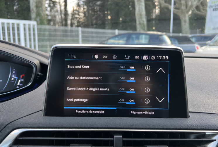 Peugeot 3008 1.5 BlueHDI 130 Allure / Sièges Chauffants / Caméra / LED / Hayon Electrique