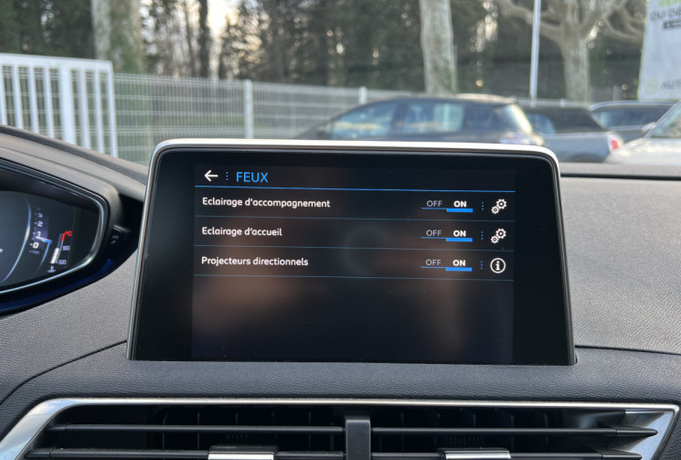 Peugeot 3008 1.5 BlueHDI 130 Allure / Sièges Chauffants / Caméra / LED / Hayon Electrique