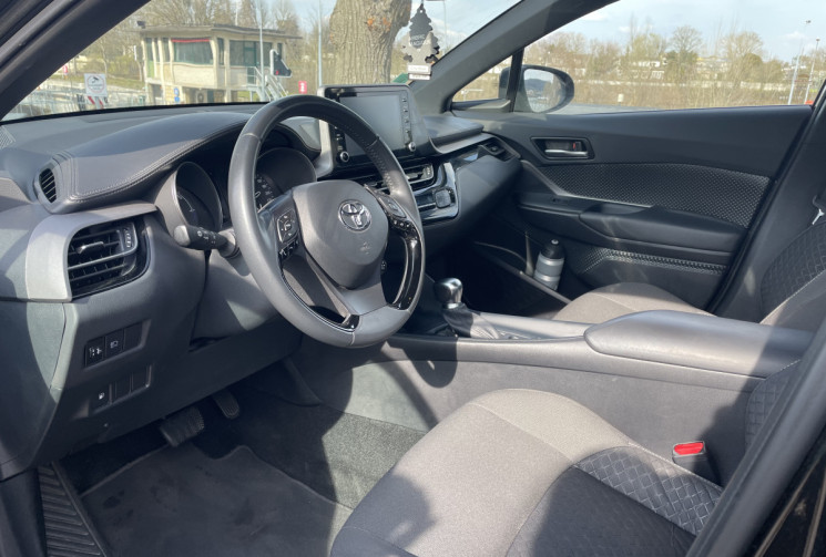 Toyota C-HR 2.0 VVT-i 16V HSD Hybrid 184 DYNAMIC ULTIMATE 1ERE MAIN ENTRETIEN COMPLET TOYOTA