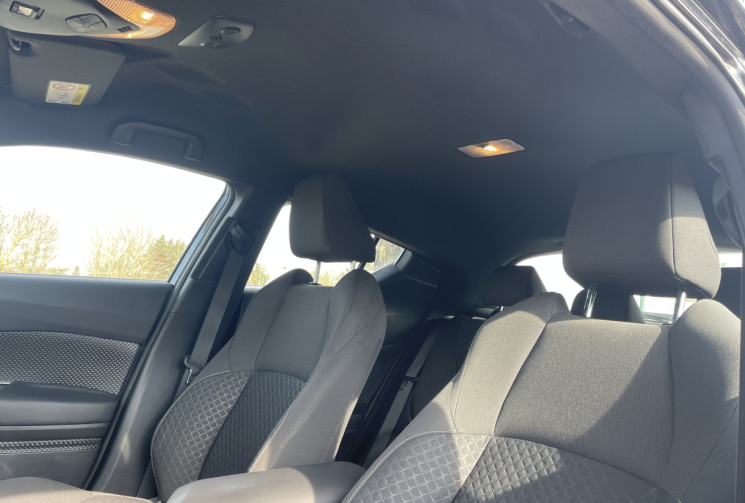 Toyota C-HR 2.0 VVT-i 16V HSD Hybrid 184 DYNAMIC ULTIMATE 1ERE MAIN ENTRETIEN COMPLET TOYOTA