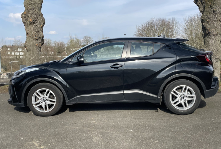 Toyota C-HR 2.0 VVT-i 16V HSD Hybrid 184 DYNAMIC ULTIMATE 1ERE MAIN ENTRETIEN COMPLET TOYOTA
