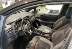 Nissan LEAF TEKNA 62KWH 215 CH PREMIÈRE MAIN