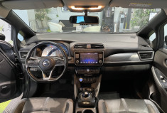 Nissan LEAF TEKNA 62KWH 215 CH PREMIÈRE MAIN