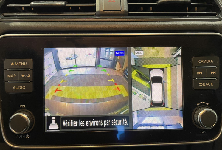 Nissan LEAF TEKNA 62KWH 215 CH PREMIÈRE MAIN