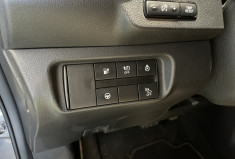 Nissan LEAF TEKNA 62KWH 215 CH PREMIÈRE MAIN