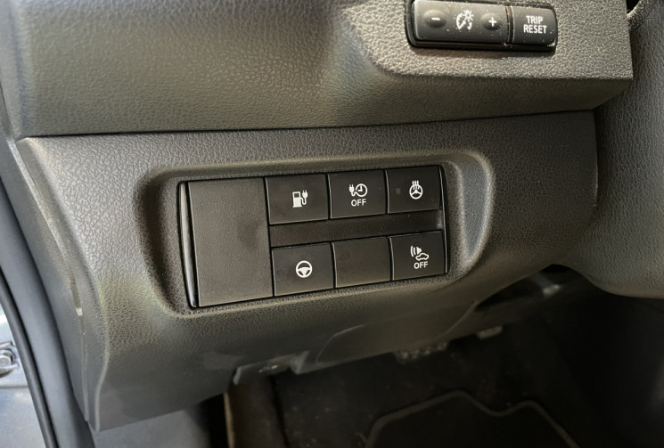 Nissan LEAF TEKNA 62KWH 215 CH PREMIÈRE MAIN