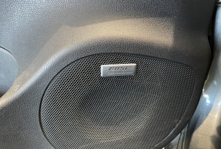 Nissan LEAF TEKNA 62KWH 215 CH PREMIÈRE MAIN