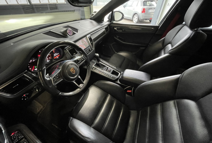Porsche Macan 3.6 V6 440ch Turbo Pack Performance PDK (suivi PORSCHE)