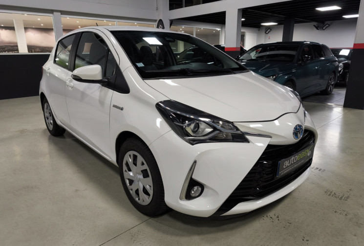 Toyota Yaris 1.5 100h Hybrid France Business - Premiere Main