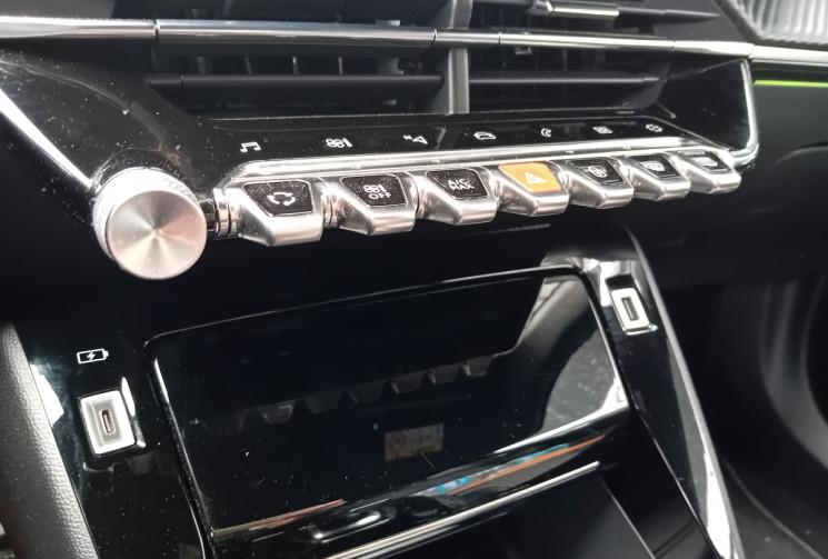 Peugeot 2008 130 CV S&S EAT8 GT Line - Garantie Peugeot -