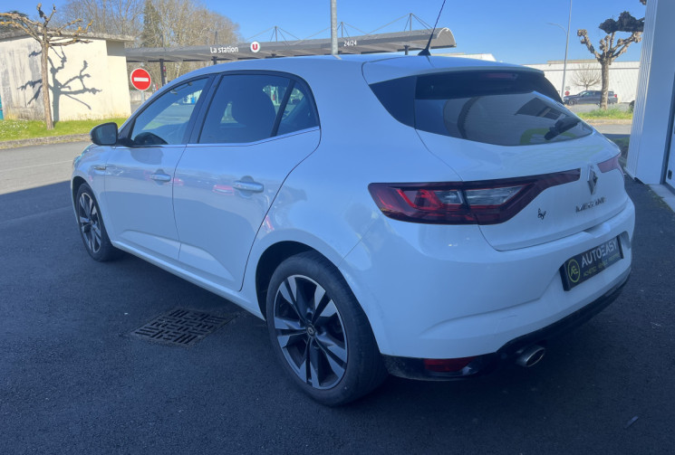 Renault Megane IV Hatchback 1.3 TCe 140 cv