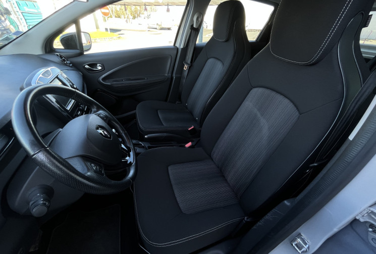Renault ZOE INTENS - CHARGE NORMAL R90 - LOCATION BATTERIE