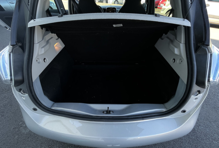 Renault ZOE INTENS - CHARGE NORMAL R90 - LOCATION BATTERIE