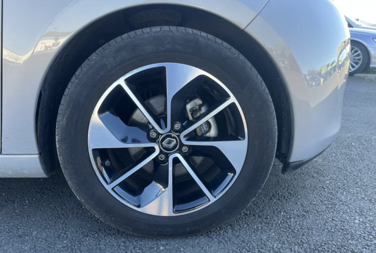 Renault ZOE INTENS - CHARGE NORMAL R90 - LOCATION BATTERIE