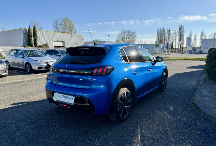 Peugeot 208 E-GT/ CARPLAY/ NAVIGATION I COCKPIT 3D/ CAMERA 360