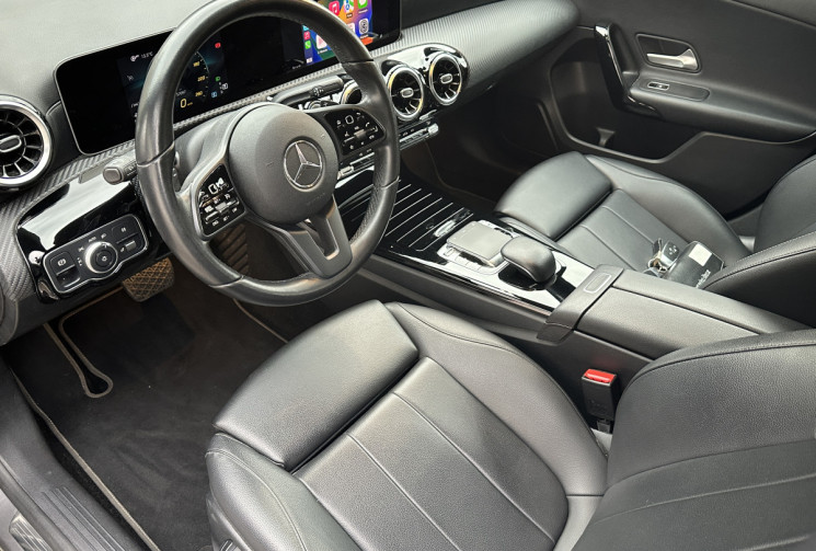 Mercedes Classe A 180 d 116ch Style Line 7G-DCT / Entretien complet / Caméra / Carplay Androidauto