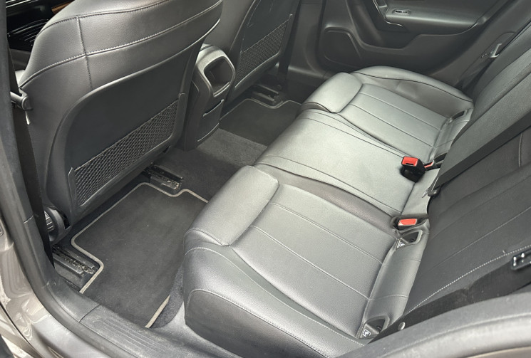 Mercedes Classe A 180 d 116ch Style Line 7G-DCT / Entretien complet / Caméra / Carplay Androidauto