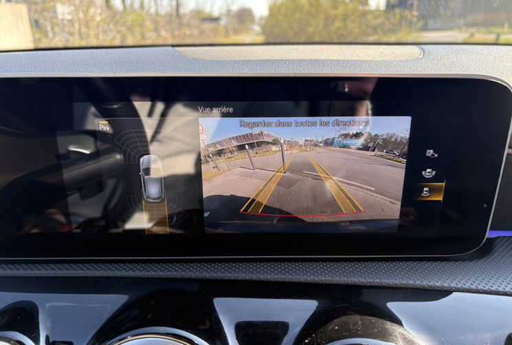 Mercedes Classe A 180d AMG Line * Toit Ouvrant * Carplay * Caméra * Angles Morts * Sièges Chauffants